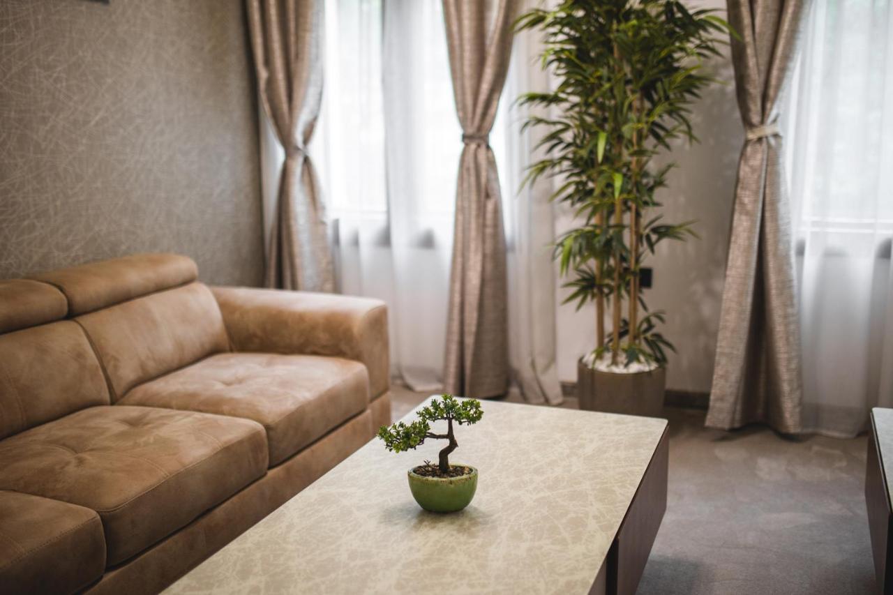 Apartmanski Smestaj King Bo Nis Exterior photo