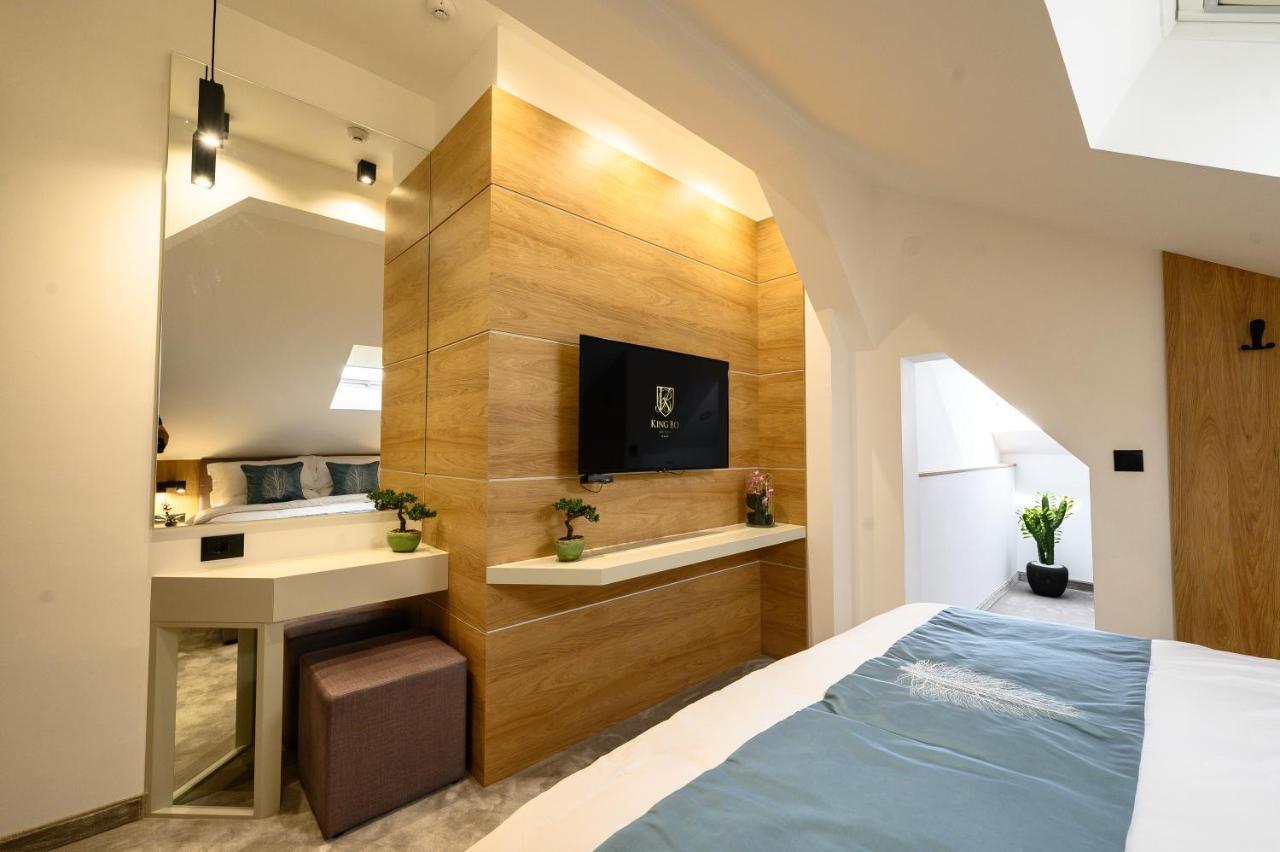 Apartmanski Smestaj King Bo Nis Exterior photo